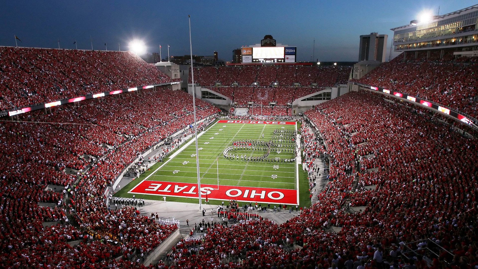 湖人最新动态：名宿建议交易老詹，小里复出时间曝光，战老鹰出场情况更新